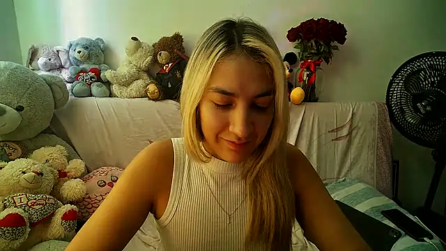 Snapshot of mandy_berrys chatting on September 2025 05:46:01 PM mandy berrys online show from September 2025 05:46:01 PM