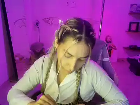 mandy berrys online show from June 2026 02:09:01 AM