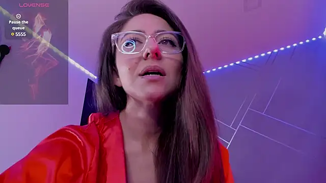 Ich Bin Julia online show from December 2024 04:42:01 PM