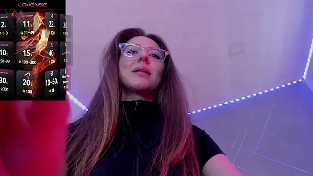 Ich Bin Julia online show from December 2024 04:39:02 PM
