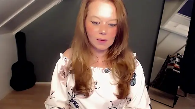 Snapshot of roxanna24 chatting on March 2026 07:59:01 PM roxanna24 online show from March 2026 07:59:01 PM