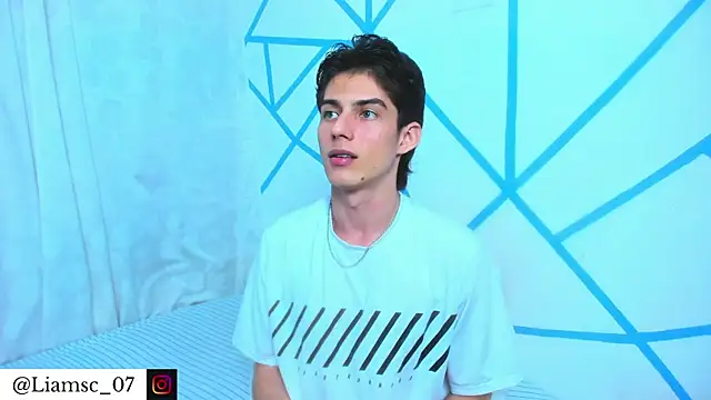 liam scott77 online show from July 2026 01:52:01 AM