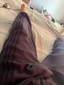 Snapshot of Goosebumps_21 chatting on December 2025 02:11:01 PM Goosebumps 21 online show from December 2025 02:11:01 PM