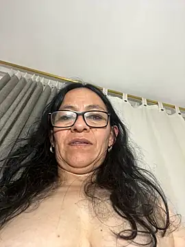 Freya Artemisa online show from January 2025 06:59:02 PM