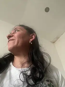 Freya Artemisa online show from May 2026 10:28:01 PM