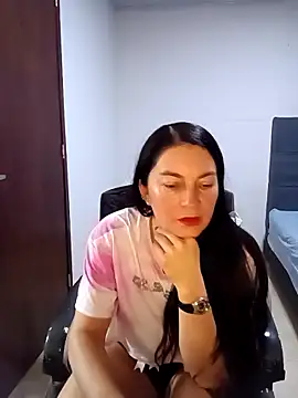 renata hot1 online show from March 2025 05:07:01 PM