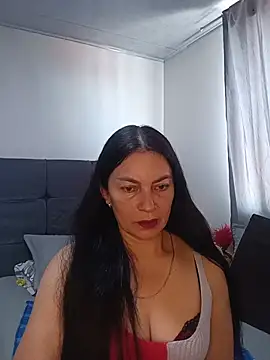 Snapshot of renata_hot1 chatting on July 2026 06:58:01 PM renata hot1 online show from July 2026 06:58:01 PM