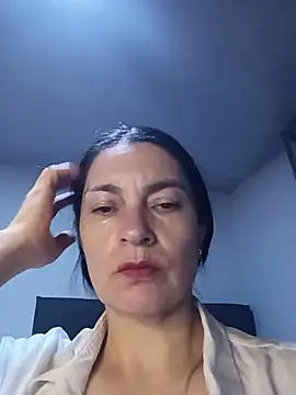 Snapshot of renata_hot1 chatting on July 2026 01:29:01 AM renata hot1 online show from July 2026 01:29:01 AM