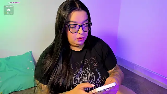 Apriilpeach  online show from May 2026 06:16:02 PM