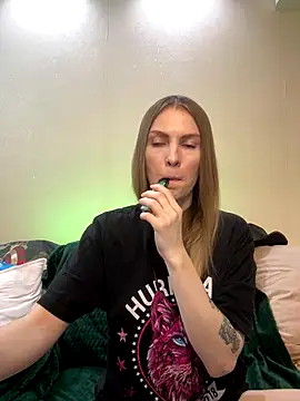 RachelBelI online show from December 2024 11:18:02 PM