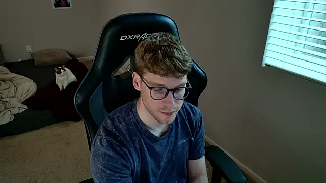 BlueEyedTallGuy94 online show from June 2026 02:56:01 AM