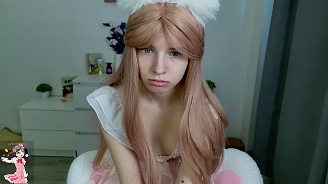 Snapshot of b4by_LoL1 chatting on March 2025 08:19:02 AM b4by LoL1 online show from March 2025 08:19:02 AM