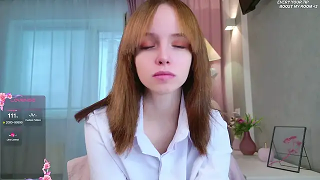 Snapshot of b4by_LoL1 chatting on October 2025 10:03:02 AM b4by LoL1 online show from October 2025 10:03:02 AM