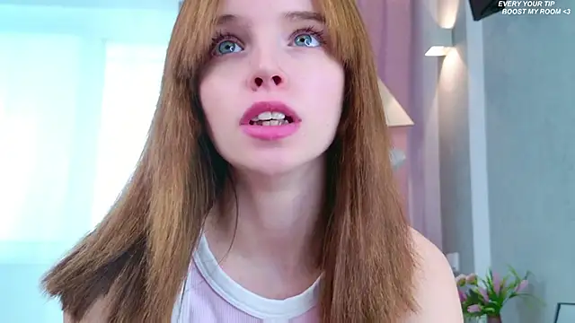 Snapshot of b4by_LoL1 chatting on October 2025 09:10:02 AM b4by LoL1 online show from October 2025 09:10:02 AM