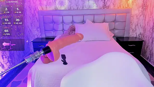 LYEN RAE online show from January 2025 02:10:02 AM