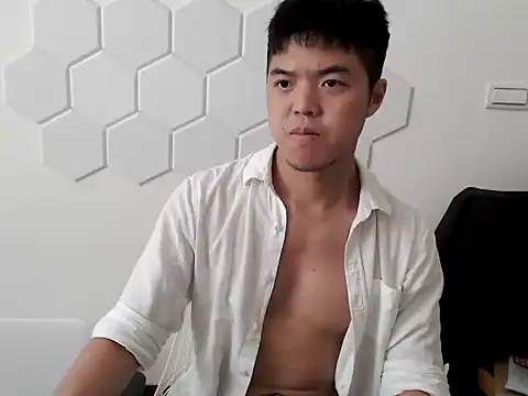 TheDarkPrix online show from October 2025 03:20:01 PM