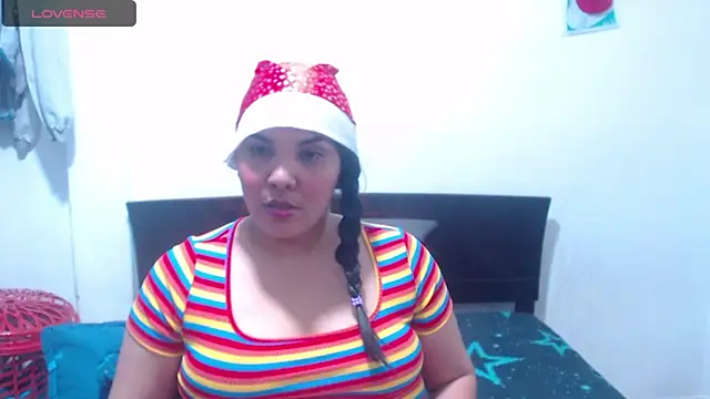 sinay024 online show from December 2024 04:00:02 AM