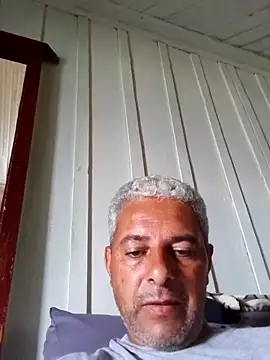 Snapshot of gordonunes chatting on February 2026 03:26:02 PM gordonunes online show from February 2026 03:26:02 PM