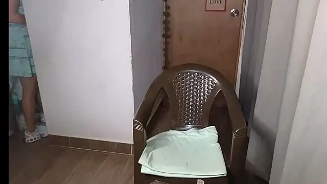 hikary hall online show from November 2025 04:33:02 AM