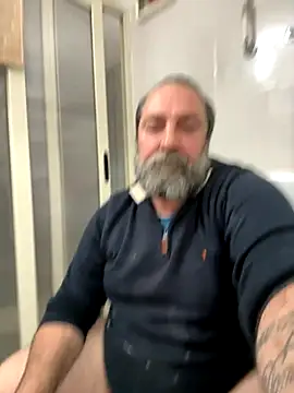 Snapshot of ros217 chatting on November 2025 12:37:02 PM ros217 online show from November 2025 12:37:02 PM