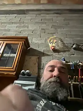 Snapshot of ros217 chatting on November 2025 04:32:02 PM ros217 online show from November 2025 04:32:02 PM