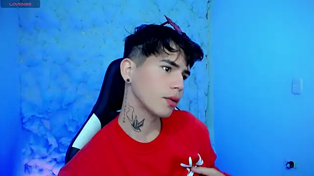 Tayson Rivers online show from November 2025 06:30:01 PM