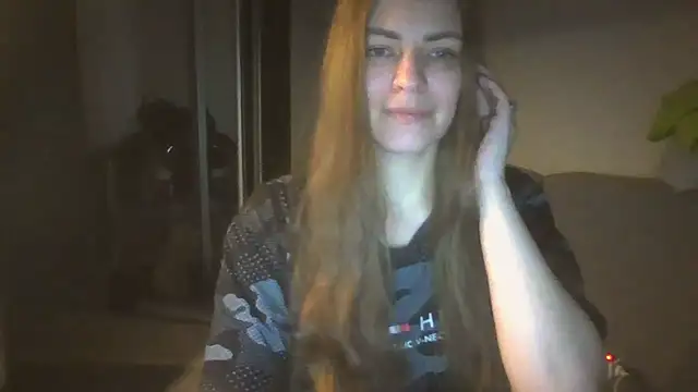 AnnaDiamond1 online show from November 2025 12:54:02 AM