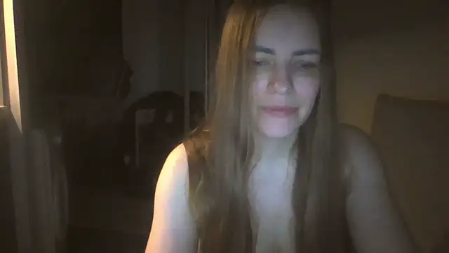 AnnaDiamond1 online show from November 2025 01:05:01 AM