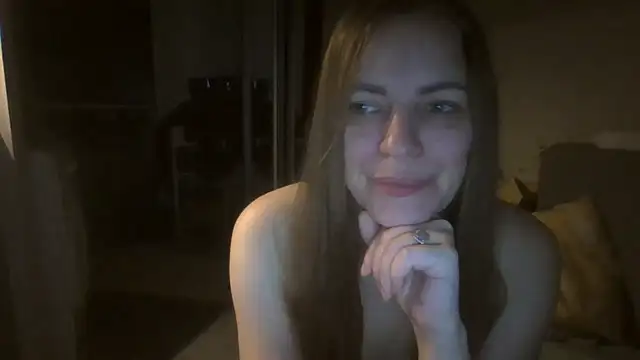 AnnaDiamond1 online show from December 2025 01:22:01 AM