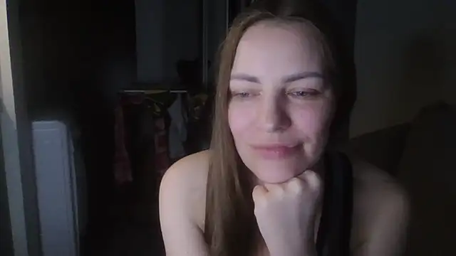 AnnaDiamond1 online show from May 2026 09:13:01 PM