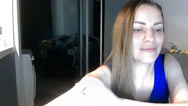 AnnaDiamond1 online show from July 2026 10:38:01 PM