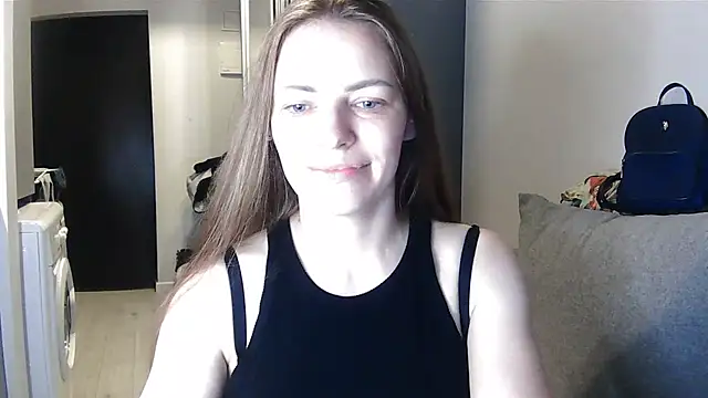 AnnaDiamond1 online show from July 2026 09:43:01 PM