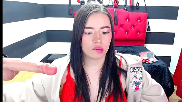 Snapshot of Marian_Ran chatting on January 2025 09:29:01 AM Marian Ran online show from January 2025 09:29:01 AM