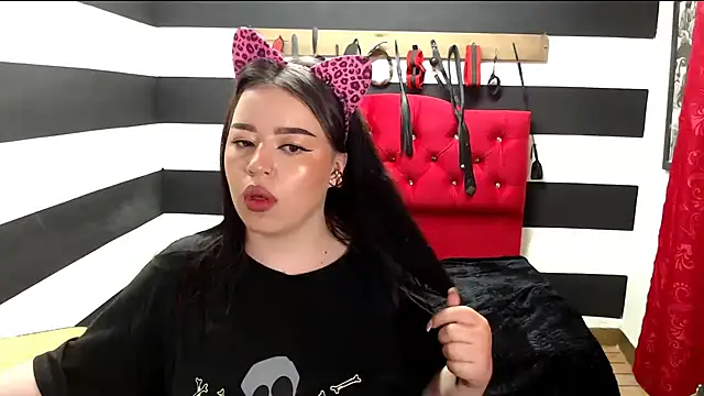 Snapshot of Marian_Ran chatting on February 2025 07:18:02 AM Marian Ran online show from February 2025 07:18:02 AM