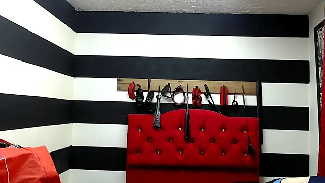 Snapshot of Marian_Ran chatting on February 2025 05:24:01 AM Marian Ran online show from February 2025 05:24:01 AM