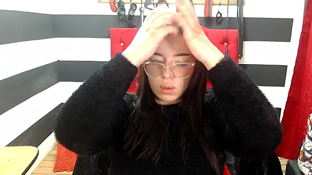 Snapshot of Marian_Ran chatting on March 2025 03:05:02 AM Marian Ran online show from March 2025 03:05:02 AM