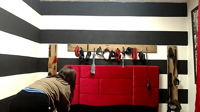 Snapshot of Marian_Ran chatting on March 2025 03:15:01 AM Marian Ran online show from March 2025 03:15:01 AM