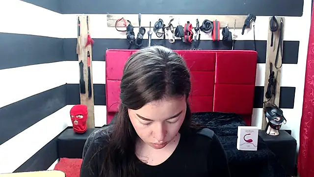 Snapshot of Marian_Ran chatting on March 2025 05:13:02 AM Marian Ran online show from March 2025 05:13:02 AM