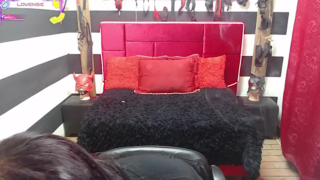 Snapshot of Marian_Ran chatting on September 2025 03:55:02 AM Marian Ran online show from September 2025 03:55:02 AM