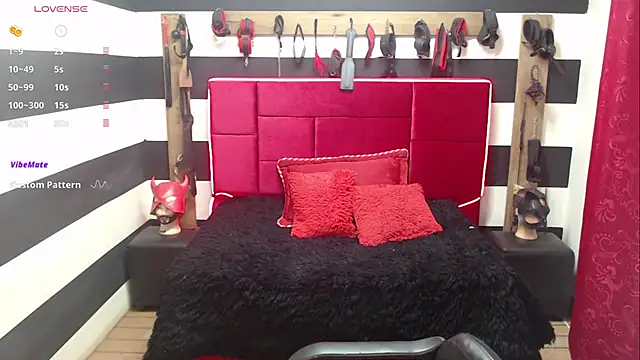 Snapshot of Marian_Ran chatting on October 2025 02:54:01 AM Marian Ran online show from October 2025 02:54:01 AM