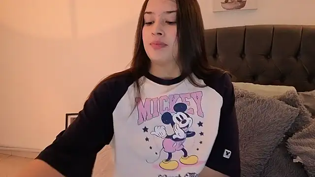 Emma Lombardi online show from May 2026 01:16:02 PM