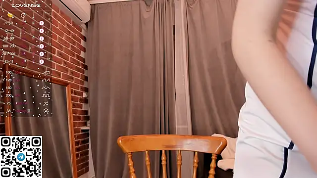 tyty piupiu online show from January 2025 05:38:02 PM