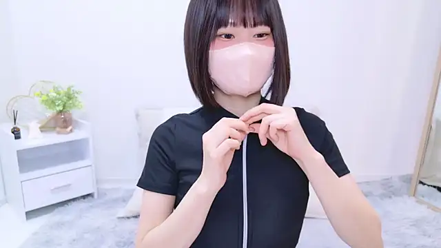 Snapshot of Im_Yu-na chatting on February 2025 08:55:01 PM Im Yu-na online show from February 2025 08:55:01 PM