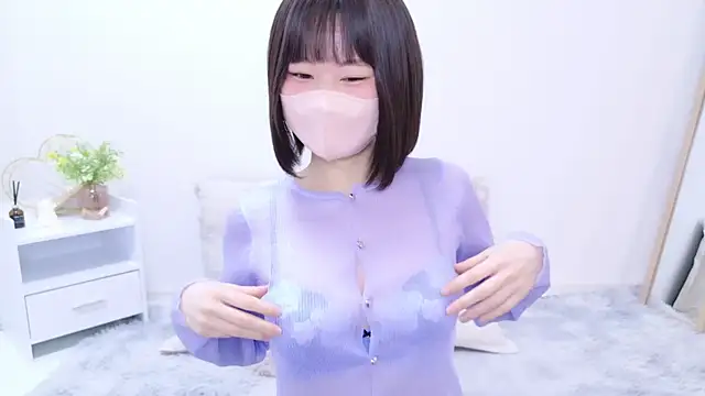 Snapshot of Im_Yu-na chatting on February 2025 12:03:02 PM Im Yu-na online show from February 2025 12:03:02 PM