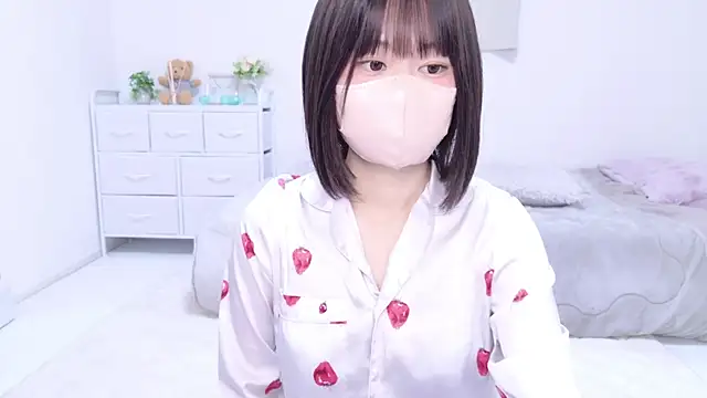 Snapshot of Im_Yu-na chatting on March 2025 09:29:01 PM Im Yu-na online show from March 2025 09:29:01 PM