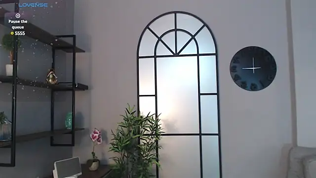 Ian Daviz online show from February 2025 02:19:01 AM