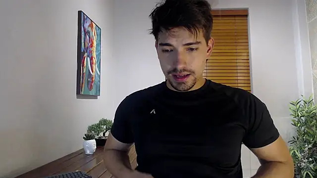 Ian Daviz online show from February 2025 07:48:02 PM