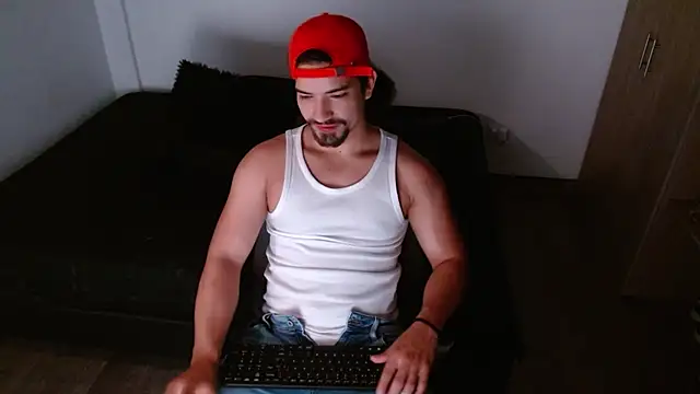 Snapshot of Ian_Daviz chatting on November 2025 03:22:01 PM Ian Daviz online show from November 2025 03:22:01 PM