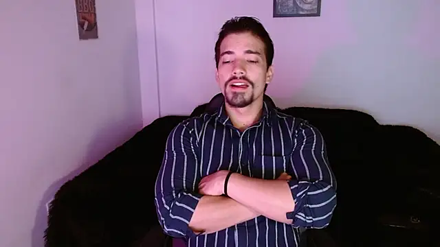 Snapshot of Ian_Daviz chatting on November 2025 01:54:02 PM Ian Daviz online show from November 2025 01:54:02 PM