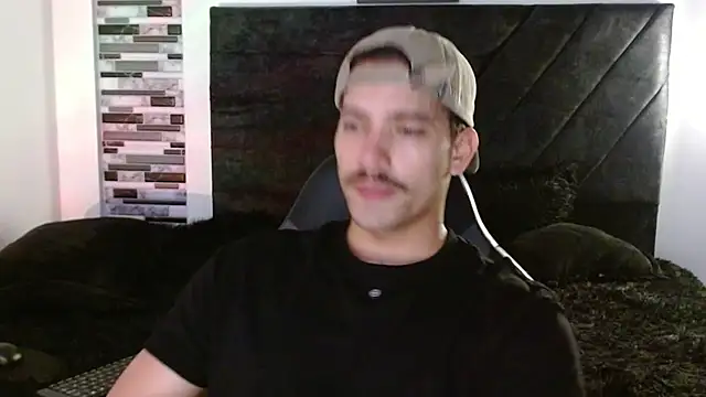 Snapshot of Ian_Daviz chatting on March 2026 07:19:01 PM Ian Daviz online show from March 2026 07:19:01 PM